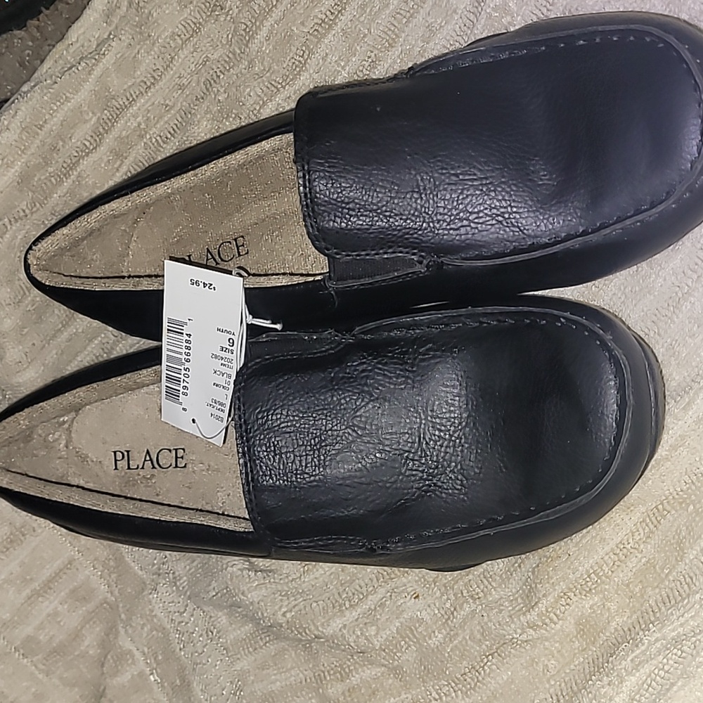 The Children’s PlaceBoys Slip On Dress Shoes- Black size 6